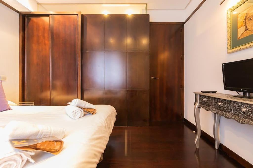 Apartamento Frente Al Parque, En El Centro Bilbao Exterior foto